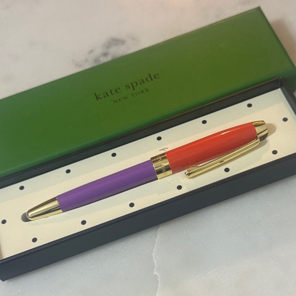 Kate Spade Thoughts in Her Sleeve Ballpoint Pen with Gold Detail